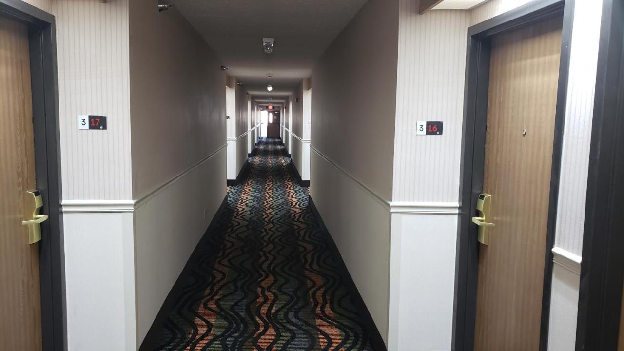 Red Roof Inn Branson Exterior photo